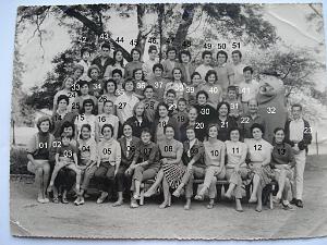 COLO LA PEYROUSE 195X 028 MONOS  1959